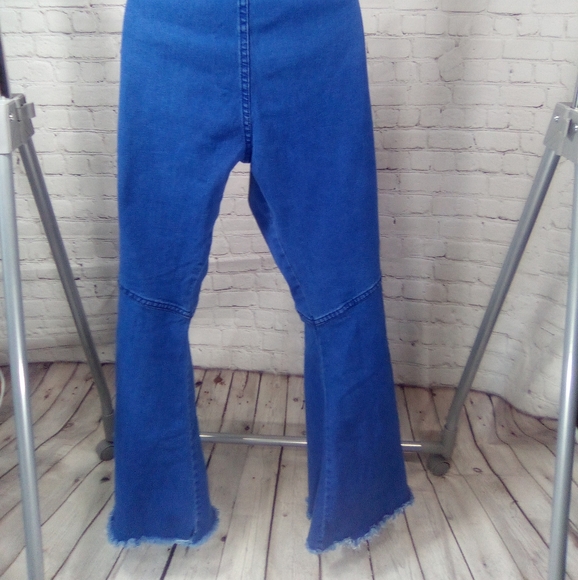 Blue jeans open bell leg.ππ - Picture 8 of 8